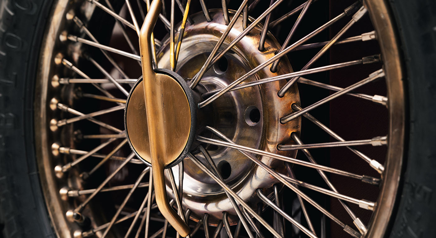 Jason Momoa crafts one-off Bentley Blower Jnr with Hedley Studios — article image